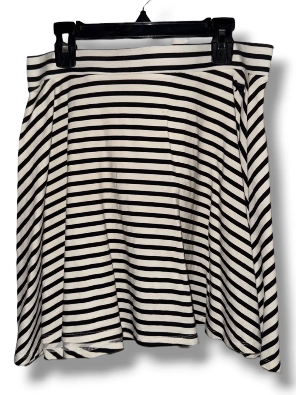 PINK Victoria's Secret Striped Skater Skirt Large Black White Flirty Mini A-Line